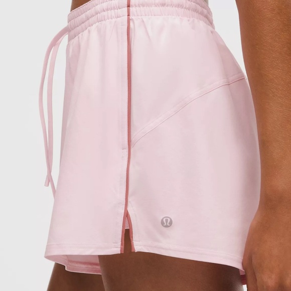 Court Rival High-Rise Short 3" Blissful pink/red clay - Picture 4 of 9